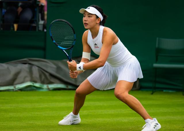 莎拉波娃爆冷击败皇家马德里，比分优势明显引爆全场！